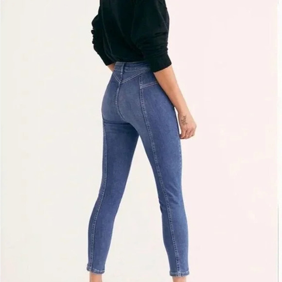 NWT Free People Daybreak Skinny Jean - Picture 2 of 9